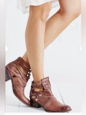 Freebird by Steven Stair Brown Distressed Leather Ankle Booties Boho Hippie Sz 8